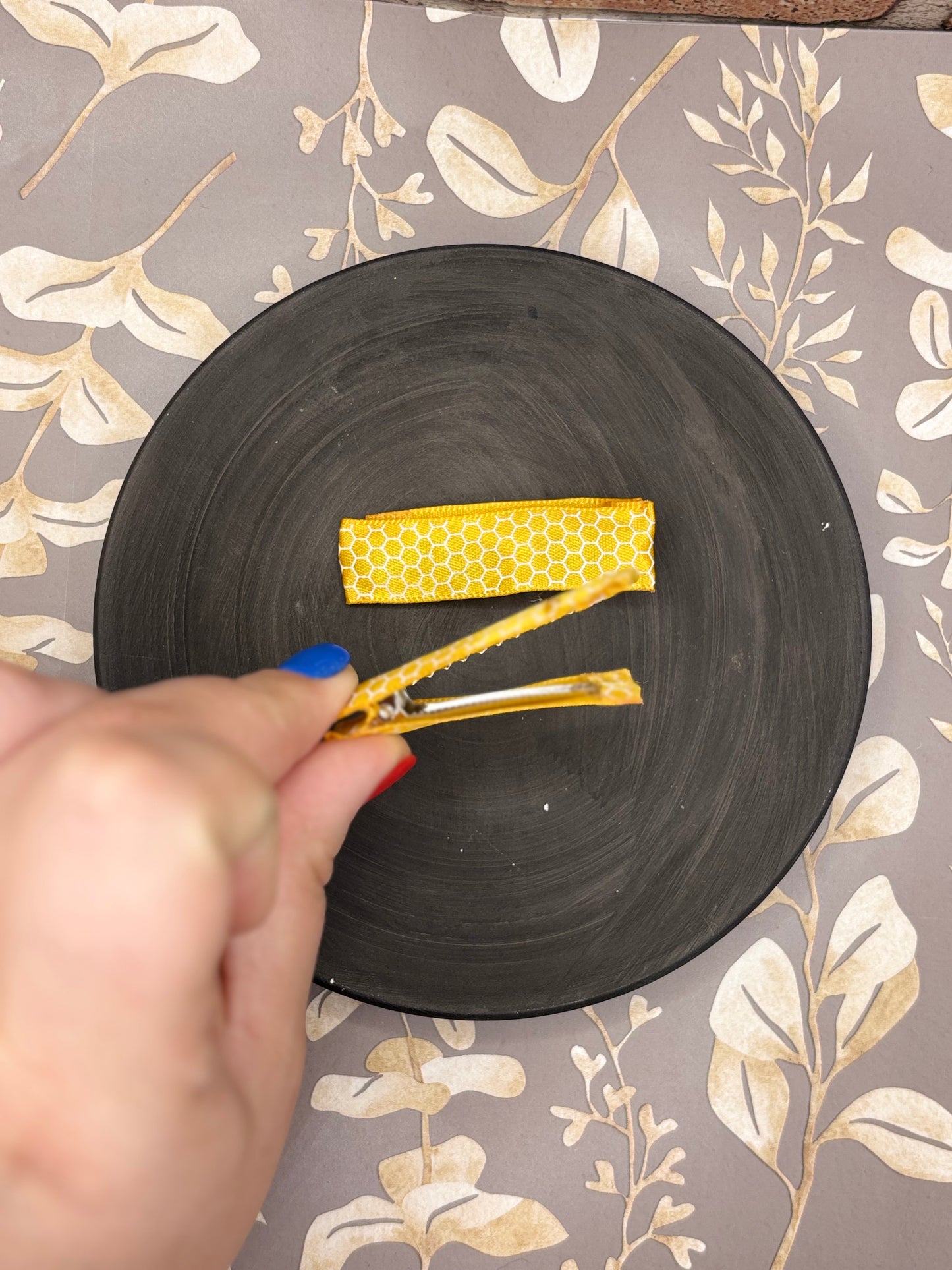 Honeycomb Hair Clips